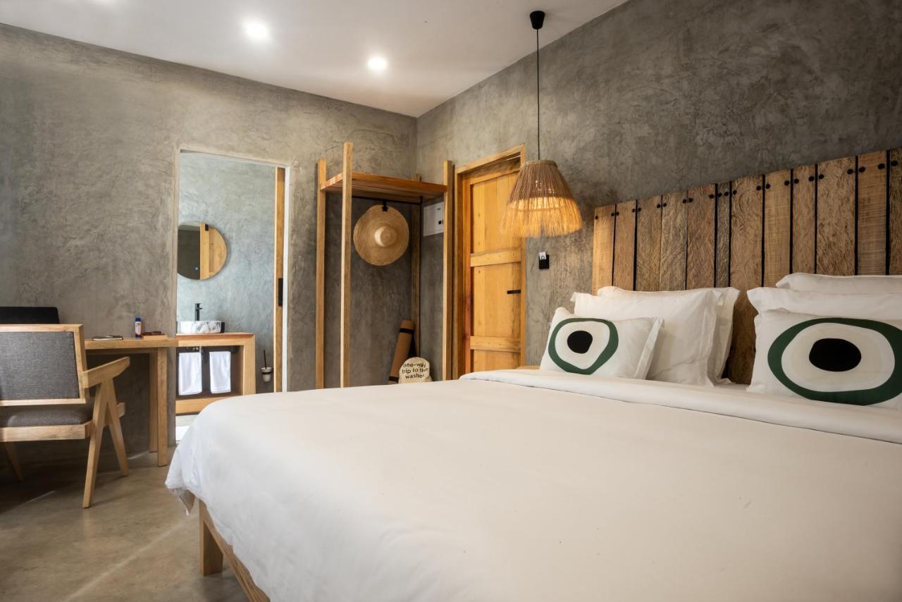 Lalagalu - Beachfront Ecocabins Diani Beach Dış mekan fotoğraf